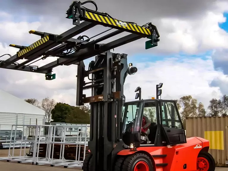 KAUP Container Spreader