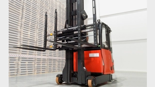 Double Pallet Handler T429C