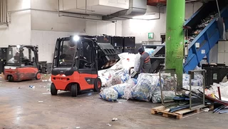Drehbare Ballenklammer T453