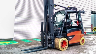 Double Pallet Handler T429C