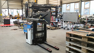 Rotating Roll Arms T106AH90